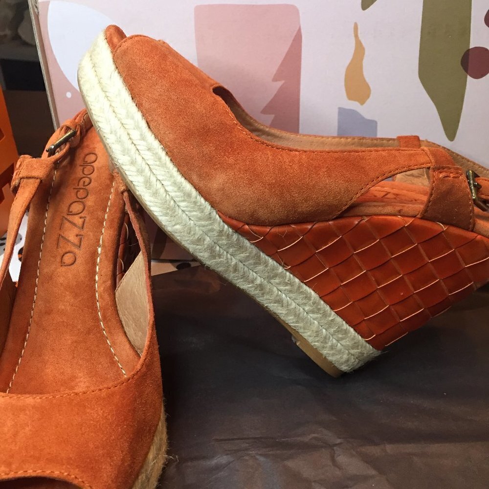 Adorable Apepazza Suede Sandals 10m